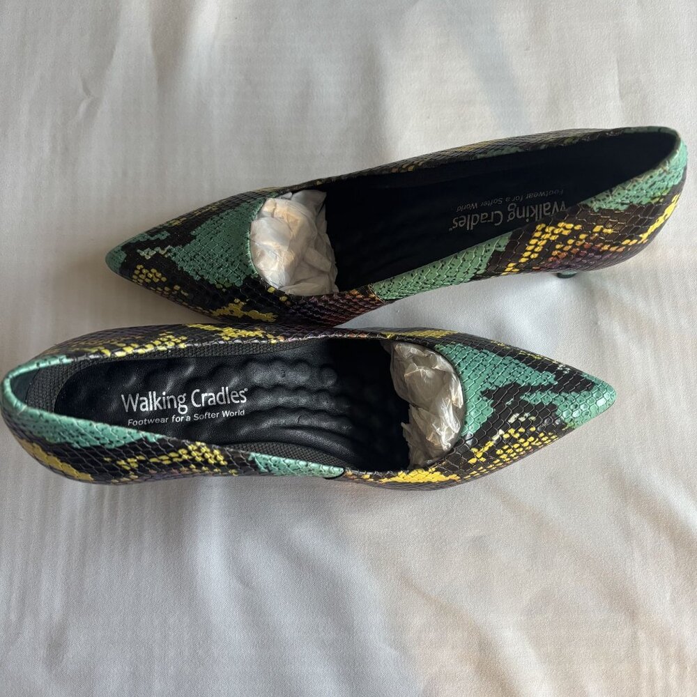 Walking Cradles Snake Print High Heels Womens Size 8M Multicolor Leather Pointed - Picture 5 of 9